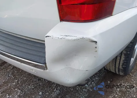 2013 Chevrolet Tahoe Ltz from USA, damaged, VIN 1GNSCCE01DR228995